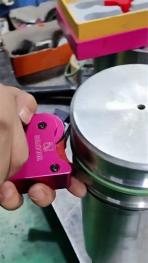 MASTER TECHNIQUE: Installing A Glyd Ring With The Rope Trick