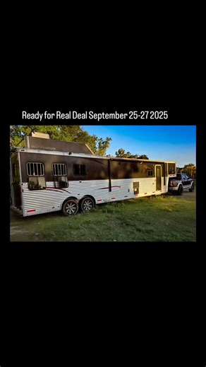 2.1K views · 352 reactions | Real Deal Ready!! Definitely a upgrade from the last Living Quarter Trailer!! Appreciate cha for showing luv & looking out﫱‍﫲﫱‍﫲 | Ronald Addison | Facebook