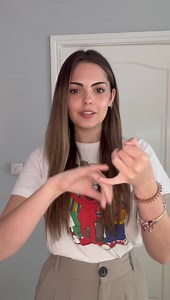 Hello Everyone! So todays sign of the day is Silver 🪙 Signed in Makaton! #SignLangauge#Signing#makaton#makatonsign#spring#may#sun#bsl#britishsignlanguage#colour#color#makatoncolours#rainbow#Signoftheday#isabellasigns#Makatonsigning#Silver | Isabella Signs