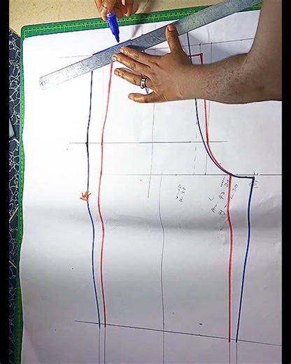 How to true your darts #trouser #darts #patterndrafting #pants #trouserpattern #patternmaking