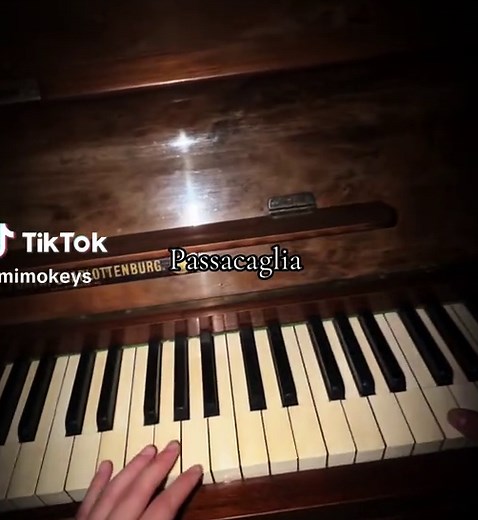Passacaglia Handel piano - Metronome practice performance
