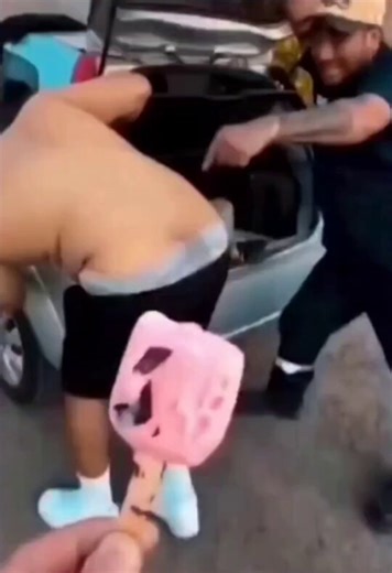 RT @kat_maryb: He double dipped it 😬👇🏻