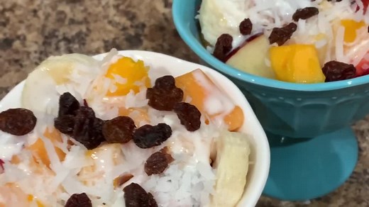 Delicious Bionicos de Frutas Recipe | Salty Cocina