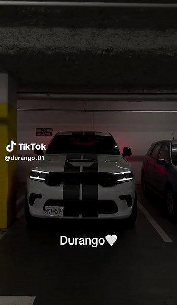 Durango: La SUV de Alto Rendimiento