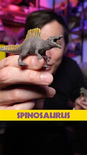 Team Spinosaurus vs Team T-Rex Toys