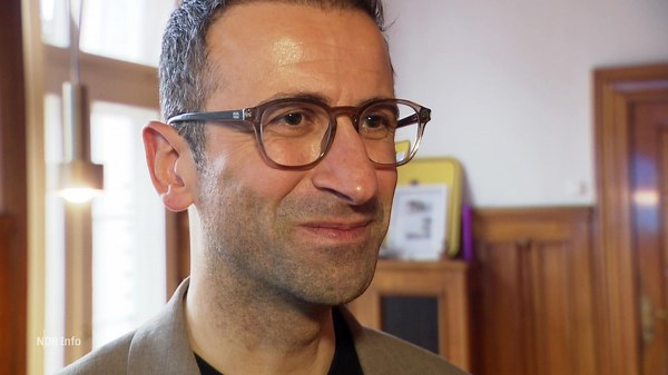 Samet Yilmaz (Grüne) ist Kiels neuer Bürgermeister