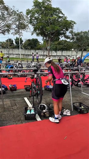 17K views · 975 reactions | First super duathlon! Got 1st place✨ Special shoutout to my parents na all out support talaga. Thank you Vermosa Athletes House for letting us stay #Ridewithbea #GoPedalph #Soukesports #Carbonnationcycling #Superseries #duathlon | Ride with Bea | Facebook