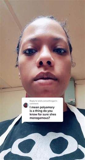 Exploring Polyamory in a Hilarious Fail Moment