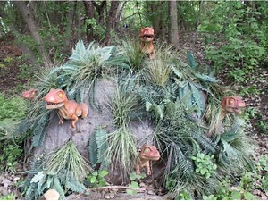 'Dinosauria' Exhibit Held Over at Detroit Zoo: Watch