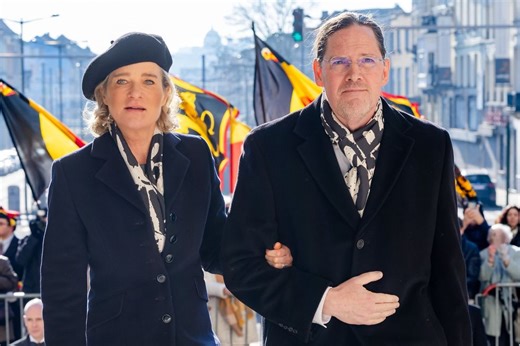 Royal princess says she forgives her father after decades of rejection