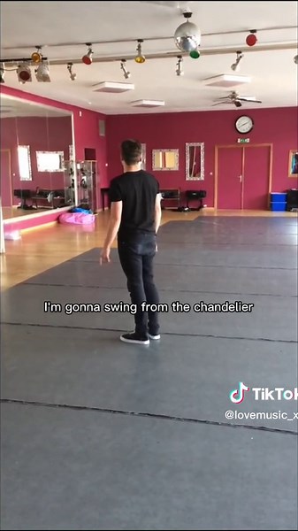 Loic Nottet - Chandelier by Sia - He has a mazing voice ❤️ #chandelier #voice #singing #song #sia #loicnottet #amazing