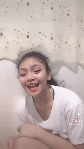 Dadalhin kita sa aking palasyo rap song