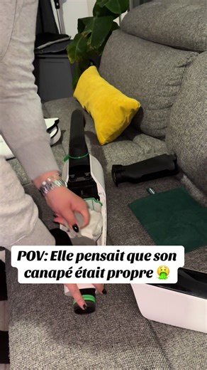 Canapé Propre en Surface ? Découvrez le Vraiment !