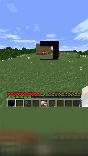 🌍 Что это за игра по сути: Minecraft — это трёхмерный мир из блоков, где всё состоит из кубов: земля, камень, вода, деревья животные и монстры даже предметы и постройки. 👍🏼Интересные факты: Мир генерируется случайно, поэтому каждая новая игра — уникальна. #рек #minecraft #майнкрафт