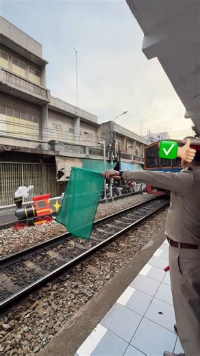 57 reactions | Bangkok Railway Journey Travel Tips! ✅ Hop on Bangkok’s trains like a local with ease! ️✨ #railway #thairailway #bangkokrailwaystation #bangkoktips #bangkoktravel #bangkoktrip #bangkokthailand #bangkoktour #bangkoktrain #bangkoktrainstation #bangkokguide #bangkoktravelguide #bangkokfoodtours | Bangkok Food Tours | Facebook