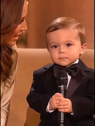 Why The Grocery Store Is SCARY For Dad 😂 #funnykids #comedy #funnyinterview #funnymoment #kids