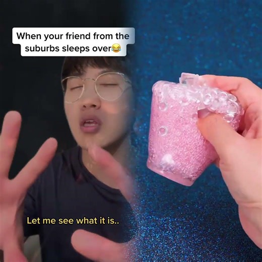 When your friend from the suburbs sleeps over😂#comedy #lotr #risetowar