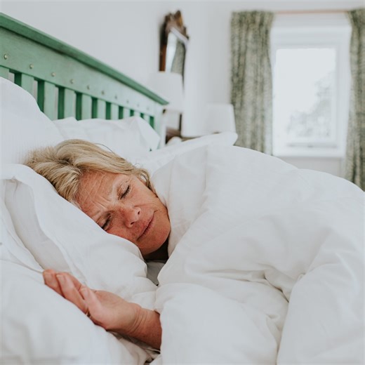 Here’s How to Get the Fluffiest Comforter Ever—You’ll Feel Like You’re Sleeping on a Cloud!