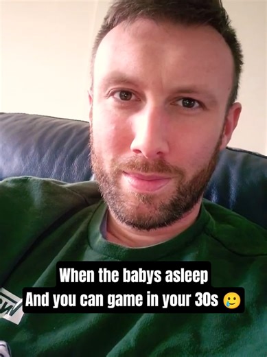 Gaming in your 30s 🥲💚 .... #trending #viral #gaming