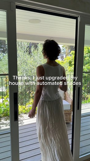 Imagine your blinds adjusting themselves throughout the day. With PowerView® Automation, your window coverings move to your schedule. They open with the morning sun and close as the evening sets in. Set scenes, use voice control or schedule it all from the app. It’s smart, seamless and designed to fit your lifestyle. Live beautifully with Luxaflex. Get in touch today to upgrade your blinds. #PowerViewAutomation #SmartShades #Luxaflex #LiveBeautifully #AutomatedLiving #HomeAutomation #InteriorSty