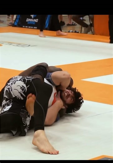 Brazilian Jiu-Jitsu Competition Highlights: Submission Wins