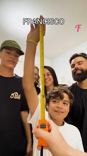 Unbelievable 25 cm Challenge Winner Wows Everyone! 📏🎉 Watch as participants take on a unique 25 cm challenge using only a tape measure—a cool game for any party! #ChallengeAccepted #PartyGames | Tips & Tricks