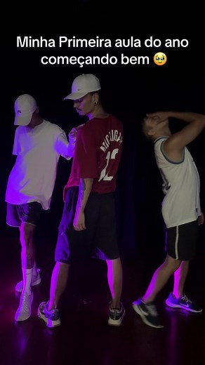 Com eles @Daniel Gomes @Chrysranha ❤️ @Sam Smith @Normani #dancingwithstranger #Group #Dancer