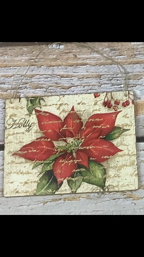 Tabla decorada con decoupage y relieve con pan de oro Plancha : https://amzn.to/4m2xe06 #navidad #fblifestyle #Reciclaje #craftfair #decoupage #diy | Galletasafortunadas