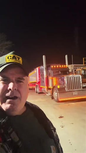 Happy Tuesday #truckertok #farmtok #CapCut #379peterbilt #owneroperatorlife #bucketlife #newjersey