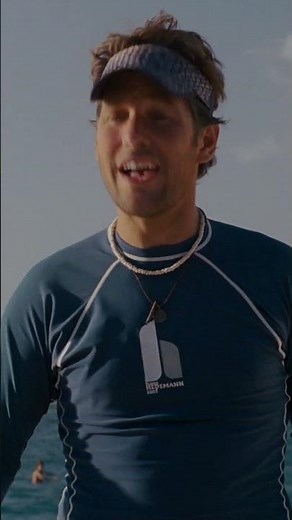 How To Surf: A Guide By Paul Rudd | Forgetting Sarah Marshall