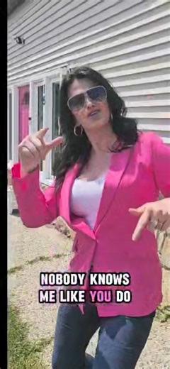 Hey Hey, Cori is celebrating her 🥳birthday this week by giving away “Cori’s favorite things”!! Next up is a Mama’s DREAM gift. A CLEAN HOUSE!!! Drop “TLC CLEANING” in the comments to be entered to win a free house cleaning from TLC Cleaning- Fargo | Bob 95 FM