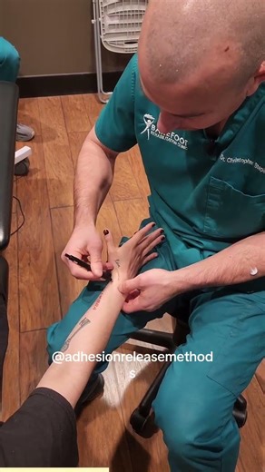 What MOST Pain Providers MISS About Thumb & Trigger Finger Pain!