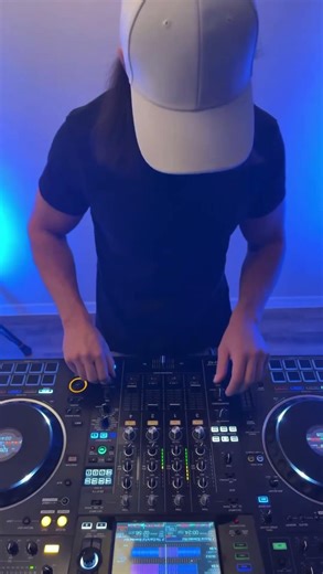 Basic Tech House Transition