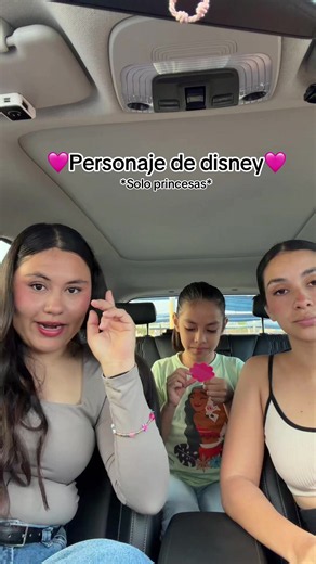 Round 2 y nos volvió a ganar🤣 @Nataly Robles @Yetla Morett Cervant #trends #videoviral #amigas🤞🏻💕 #foryoupage