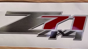 Z71 4x4 Reflective Decals Chevy Silverado 1500-2500 HD Stickers (Set of 2) (Silver)