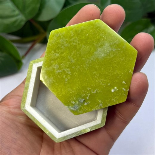200g Shah Maqsood Jade 6 Sides Box, Jade Box, Green Jade Box, Jade Jewelry Box, Jade Stone Box, Jade Green Box, Shah Maqsood Jewelry Box - Etsy