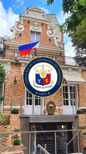 Philippine Ambassador Guest of Honor at Christmas Parade of Southern French town of Beausoleil 5 December 2025 - Philippine Ambassador Eduardo José de Vega witnessed the festivities and illumination of the French town Beausoleil led by its Mayor, Mr. Gérard Spinelli. Ambassador de Vega joined Mayor Spinelli in the annual Parade of Lights which is celebrated in December. Large inflatables, a marching band and various performers danced and walked around the main avenue of the town as the crowd che