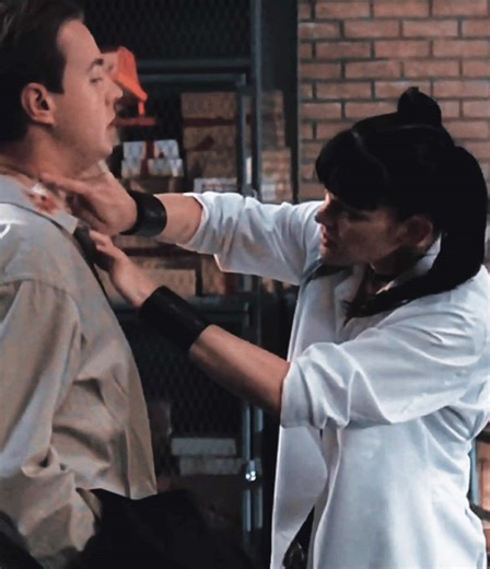 [#MCABBY] — posting a little earlier than usual, which means I’m going to bed early. but a Abby mention in 2026?? At what cost? 🫩😭 Probably the most basic edit ever sorry 😫😔 scps: @Aaron | ac: @bia ♪ #fyp #timothymcgee #abbysciuto #ncis ncis edit | mcabby edit | ncis verse edit | tim mcgee edit | abby sciuto edit