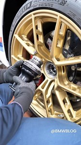 This so cool to watch. Removing the center locks and wheels on the BMW 3.0 CSL. Tools needed: a 930Nm Torque tool. #bmw30csl #bmwm4 #bmwm #bmwpower #bmwgram #sportscar #carswithoutlimits @yasuakibobsuzuki @studieag | BMWBLOG