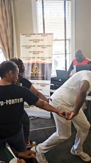 Dancing with Seve the Ballroom Maestro!!!! - Song: Salt and Pepper by Gerard Porter | And 5678 Line Dance