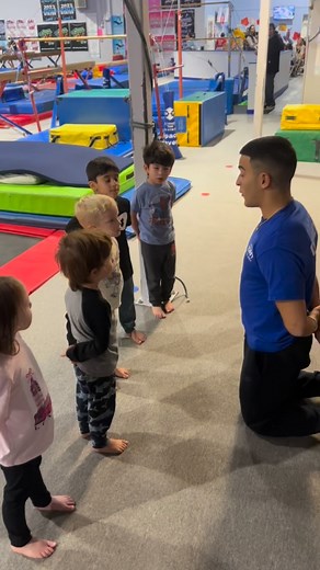Our HOH East Brunswick lil ninjas crushed class today and wrapped it up with the Ninja Mantra🔥 Coach Bryan leads every class with confidence, focus, and fun — and our ninjas leave a little stronger each time. #hohgymnj #hohtoo #headoverheels #ninja #dance #gymnastics #preschool #hohparlin #hoheastbrunswick #hohmiddletown #hohtooshrewsbury | Head Over Heels Gymnastics