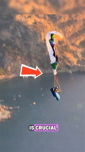 What Happens If You Pack Your Parachute Incorrectly What happens if you pack your parachute wrong can mean the difference between life and death. Always double-check your gear and trust professional training. Safety is priceless—don’t risk it for speed. Learn proper packing to protect yourself every jump. #protectyourself #safetyfirst #adventure #parachutelanding Credits : paragliding_poli, kevin.philipp / ig, SWNS, LanePaquin, EvanSantangelo, Rutentals, Z_Junkies, AlexSkydives / yt | Cute Pets