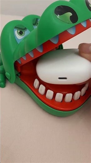 ASMR CROCS EATING BLUETOOTH EARBUDS CASE #short #trending #toys