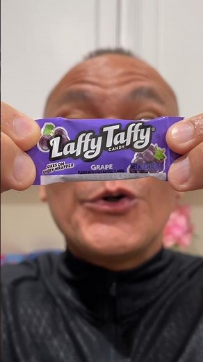 👂 ASMR LAFFY TAFFY CHEWY FRUIT CANDY GRAPE FLAVOR AND EATING SOUNDS 👂 #asmr #shorts