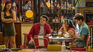 Quiénes son los actores en 40 y 20, un programa de Televisa y Blim | Bytepeaker