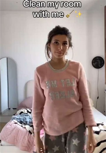 Deep Cleaning My Room: A Step-by-Step Routine