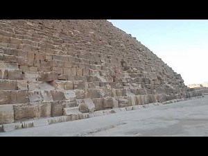 Kairo, Ägypten – Die Pyramide von Pharao Cheops (Große Pyramide von Gizeh)