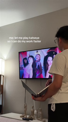 @KATSEYE gonna cost me my job. i have emails to reply to. this was supposed to be productive . . . #katseye #eyekons