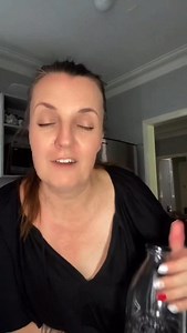 3.7K views · 124 reactions | DIY Milk Bath ✨ The final piece in our home spa pamper pack — quick, easy and budget-friendly using ingredients you may already have. Ingredients: 2 cups milk powder ½ cup cornflour ¼ cup bicarbonate soda 5–10 drops essential oil Add ⅓–½ cup to a warm bath, stir and enjoy  #DIYChristmasGifts #MilkBath #HomemadeGifts #BudgetChristmas #HomeSpa | Tara Louise Smart Savings | Facebook