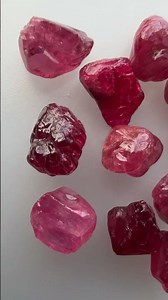 Natural Spinel Rough Uncut Gemstone 25.85 Carats 15 Pcs Hot Pink Color VVS Clarity Jewelry Making